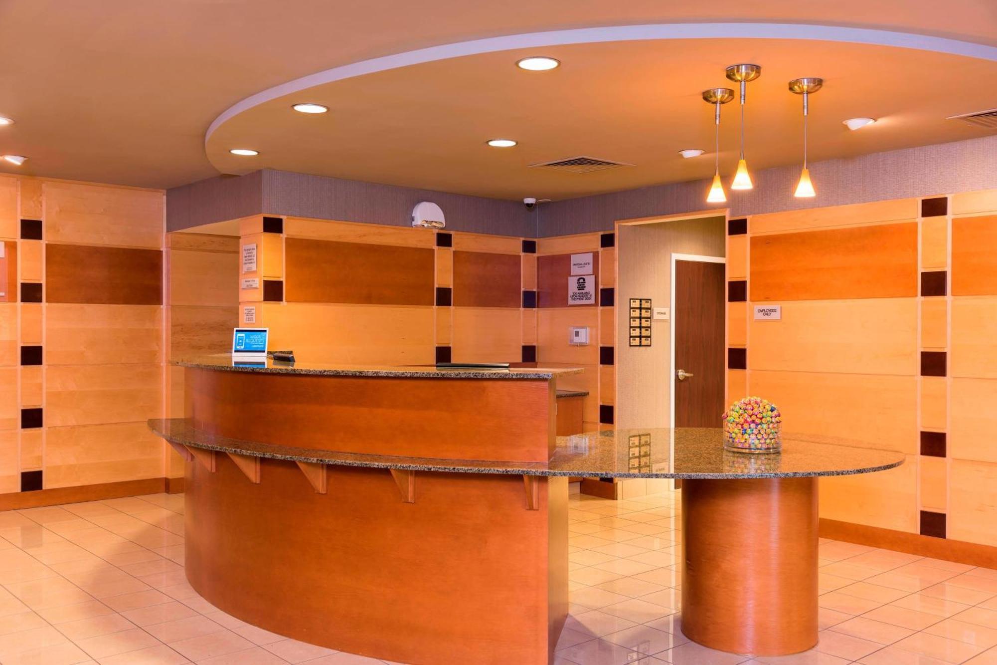 Springhill Suites Midland Exterior photo